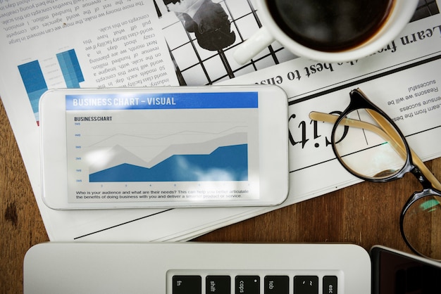 Optimiza el seguimiento de menciones con plantillas corporativas