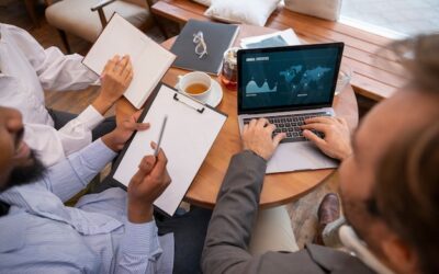 Cómo la IA está revolucionando los informes de medios en 2025