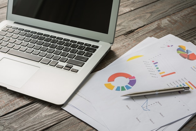 La personalización analítica en inteligencia mediática: el futuro del seguimiento estratégico en 2025