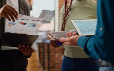 Detección de micro-tendencias en 2025: cómo anticipar oportunidades en medios sectoriales